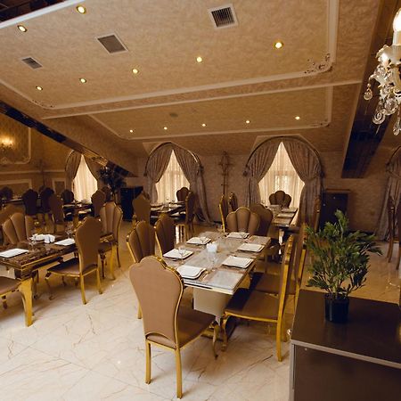 Baku Hotel Ganja Buitenkant foto